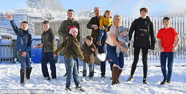 Фотография: Уборка семь раз в день: как живется матери десяти сыновей №3 - BigPicture.ru