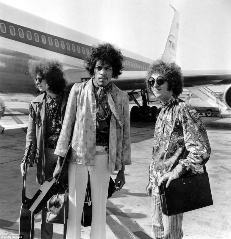 Фотография: Меха, сигары и папарацци: как знаменитости путешествовали в 70-х №7 - BigPicture.ru