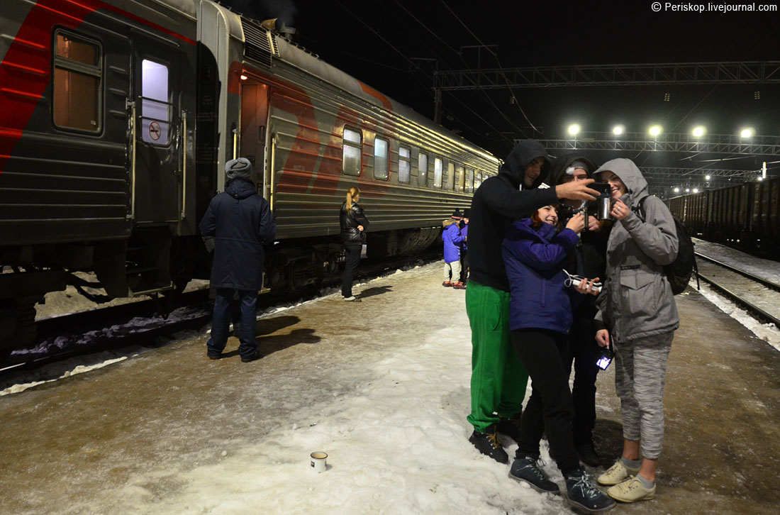 Фотография: Ломаем стереотипы: как встретить и провести Новый год в плацкартном вагоне №20 - BigPicture.ru