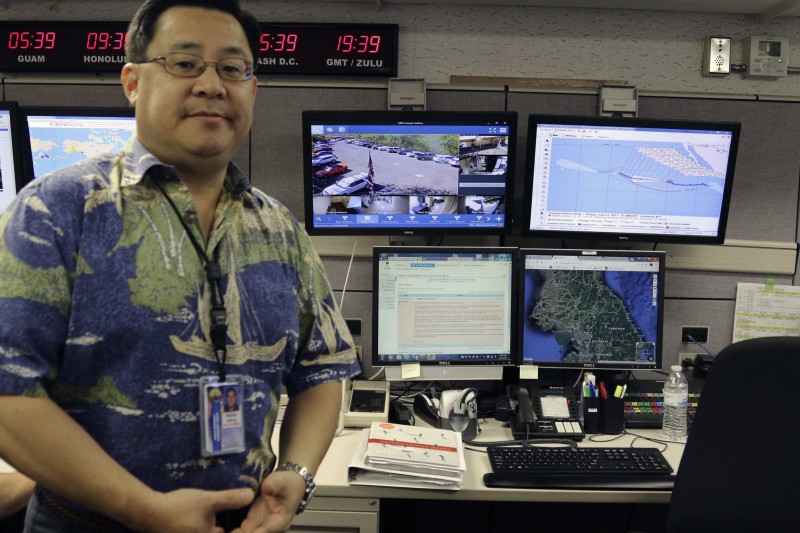 Фотография: Гавайское агентство по чрезвычайным ситуациям, которое рассылало ложные оповещения о ракетном ударе, хранило пароль на стикере на мониторе №2 - BigPicture.ru