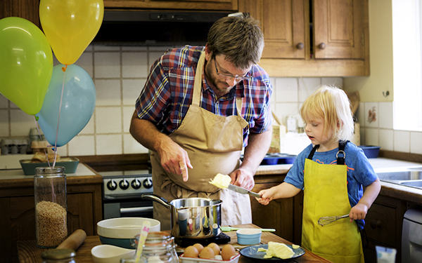 Фотография: Как оставаться семьей: простой способ сделать из ужина традицию №2 - BigPicture.ru