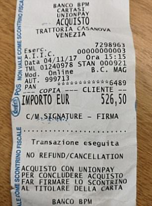 Фотография: 1000 евро за три стейка и жареную рыбу: туристы в Венеции вызвали полицию, увидев счет в ресторане №3 - BigPicture.ru