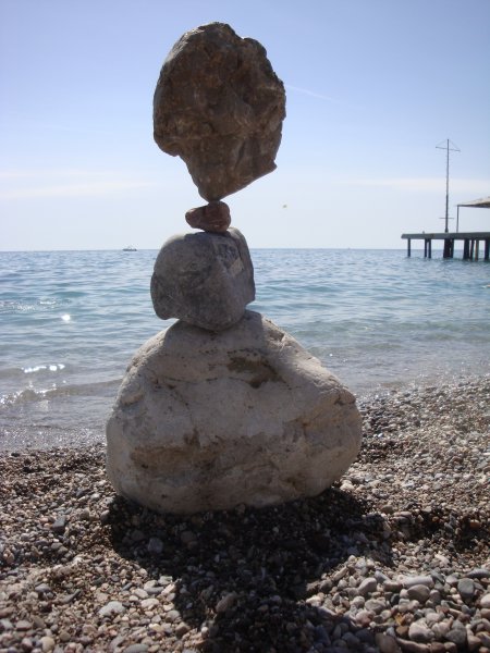 Фотография: Ростовчанин открыл в себе редкий талант балансировать камни №11 - BigPicture.ru
