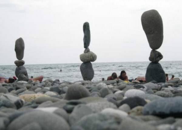Ростовчанин открыл в себе редкий талант балансировать камни