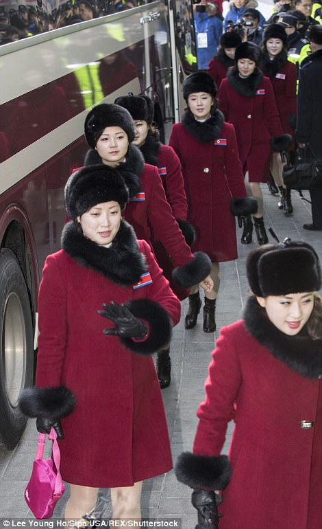 Фотография: Откуда взялись северокорейские чирлидерши — самые громкие болельщицы на Олимпиаде №4 - BigPicture.ru
