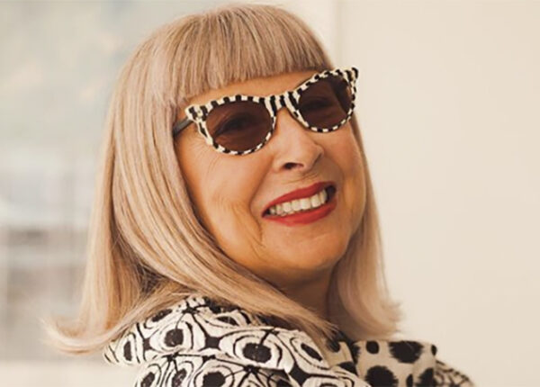 «Поцелуй мой возраст»: знакомимся с 68-летней звездой модного инстаграм-аккаунта на пенсии