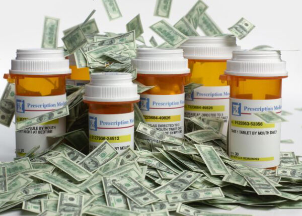 Вирус за 850 тысяч долларов: в США выпустили самое дорогое в мире лекарство