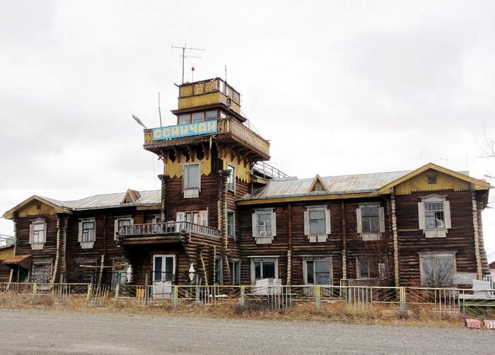 Фотография: 10 деревянных аэропортов России, которые до сих пор работают №2 - BigPicture.ru