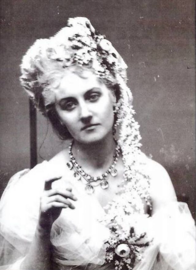 Фотография: Вирджиния Ольдоини — графиня, любовница императора и первая фотомодель XIX века №13 - BigPicture.ru