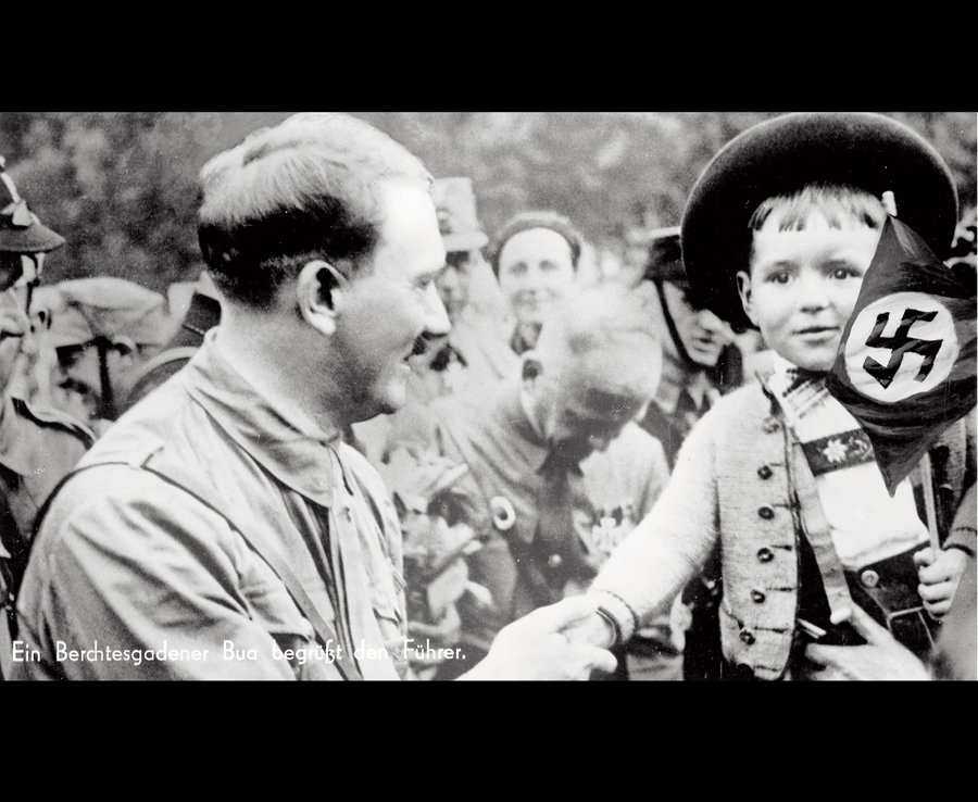 Фотография: Гитлер как друг детей и животных: как фюрера изображала немецкая пропаганда №23 - BigPicture.ru