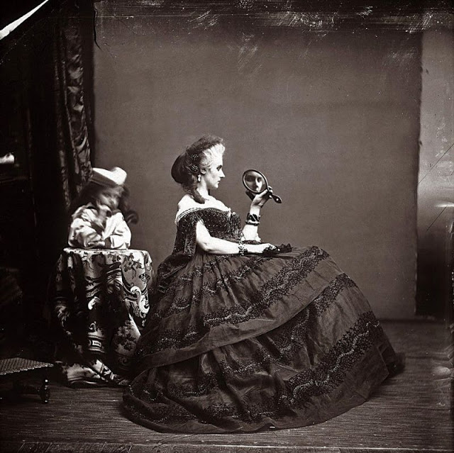 Фотография: Вирджиния Ольдоини — графиня, любовница императора и первая фотомодель XIX века №28 - BigPicture.ru