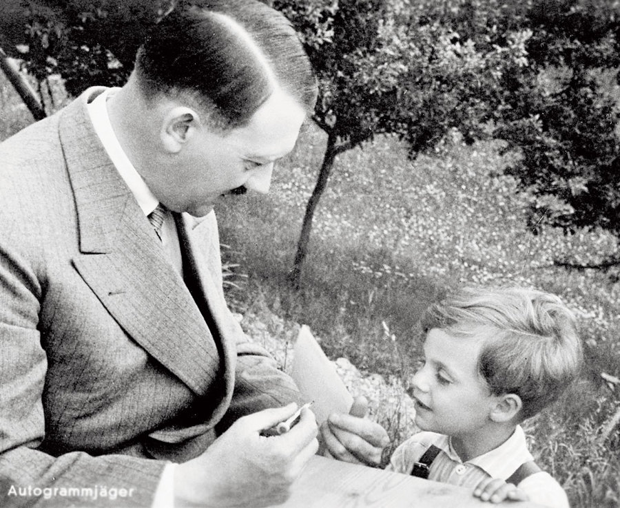 Гитлер в детстве и юности фото