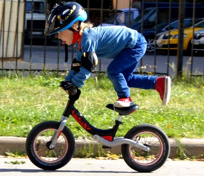 Фотография: Непотерянное поколение: как сделать так, чтобы ребенок отлип от айпада и занялся спортом №6 - BigPicture.ru