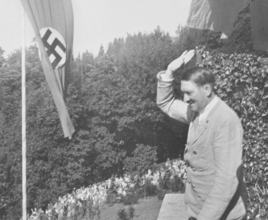 Фотография: Гитлер как друг детей и животных: как фюрера изображала немецкая пропаганда №43 - BigPicture.ru