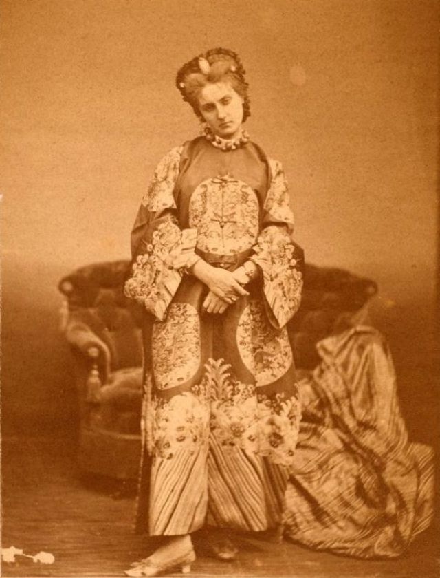 Фотография: Вирджиния Ольдоини — графиня, любовница императора и первая фотомодель XIX века №6 - BigPicture.ru
