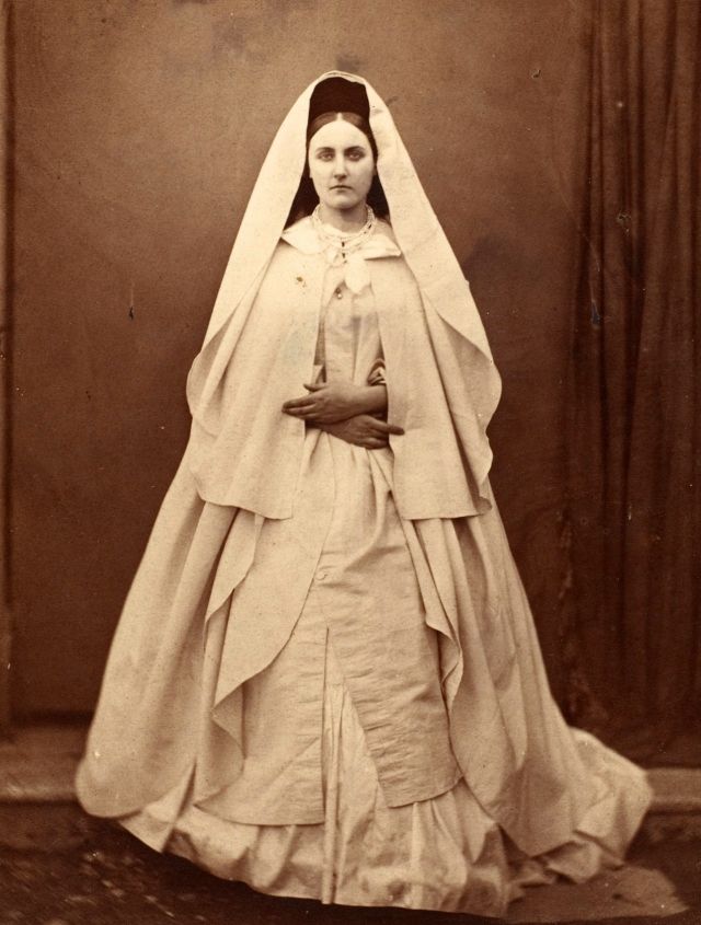 Фотография: Вирджиния Ольдоини — графиня, любовница императора и первая фотомодель XIX века №8 - BigPicture.ru