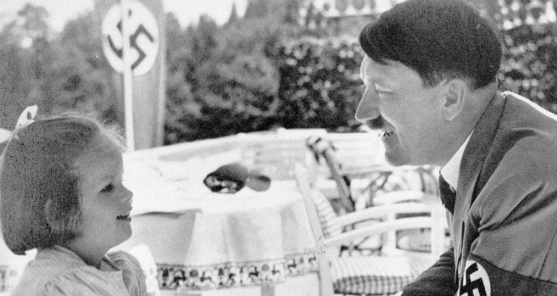 Фотография: Гитлер как друг детей и животных: как фюрера изображала немецкая пропаганда №1 - BigPicture.ru