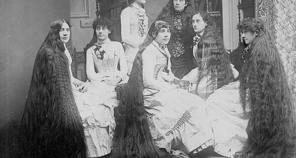 Трагическая история американских Рапунцель — как сложилась судьба сестер Сазерленд