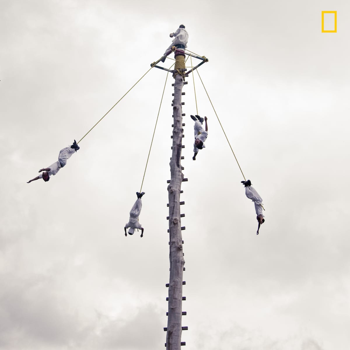 Фотография: В объективе люди: потрясающие снимки с конкурса 2018 National Geographic Travel Photographer №11 - BigPicture.ru