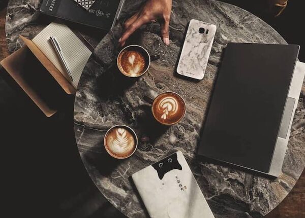 Работа со вкусом кофе: инстаграм, в котором находят самые уютные места для работы фрилансеров