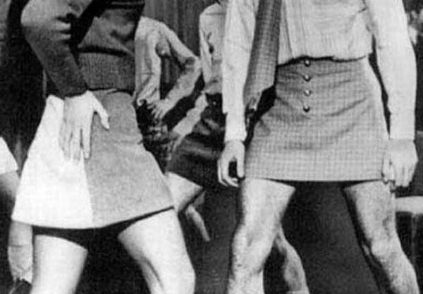 «Если я в это вложусь, мне ноги переломают»: коллекция юбок для мужчин 1960-х