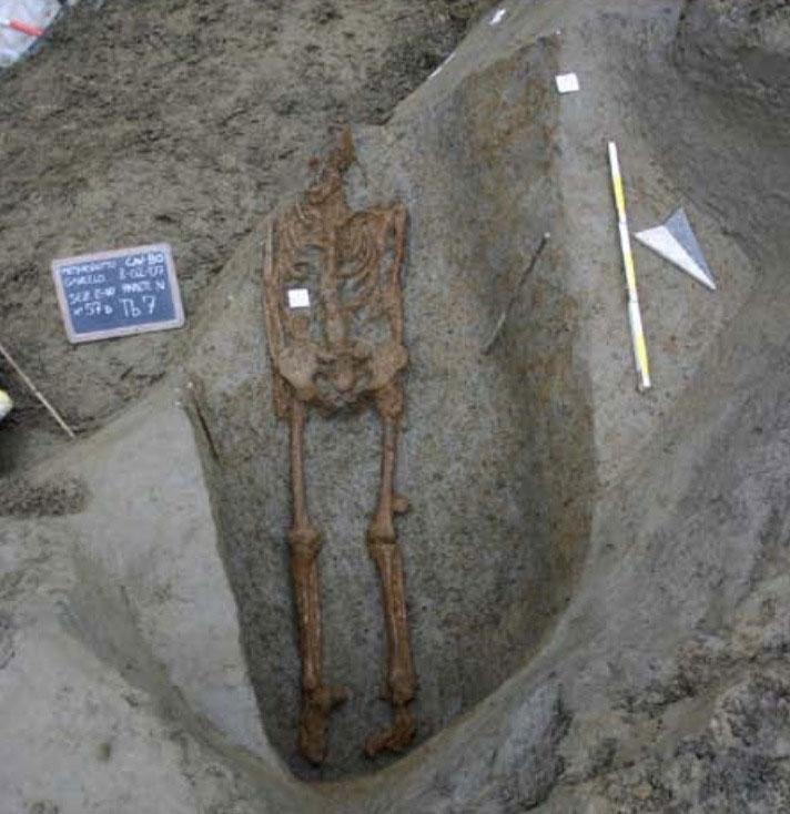 Фотография: Умер как Иисус Христос: итальянские ученые обнаружили скелет распятого человека №2 - BigPicture.ru