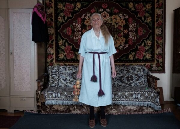 Вера и мода: стильные наряды 91-летней бабушки из Беларуси