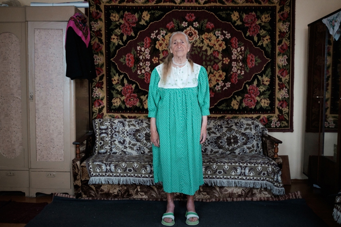 Фотография: Вера и мода: стильные наряды 91-летней бабушки из Беларуси №9 - BigPicture.ru