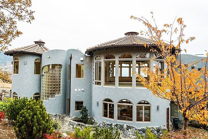 Фотография: Скромный на первый взгляд дом в Орегоне внутри выглядит как дворец волшебника №21 - BigPicture.ru