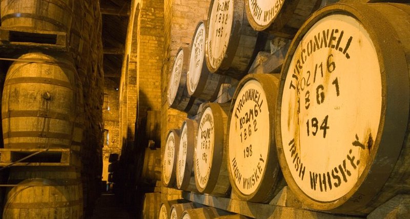 Фотография: Просто кто-то слишком много пьет: в мире заканчиваются запасы ирландского виски №2 - BigPicture.ru
