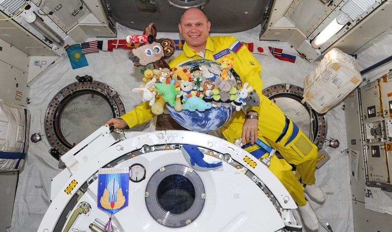 Фотография: 5 самых бесполезных предметов за всю историю, побывавших в космосе №1 - BigPicture.ru