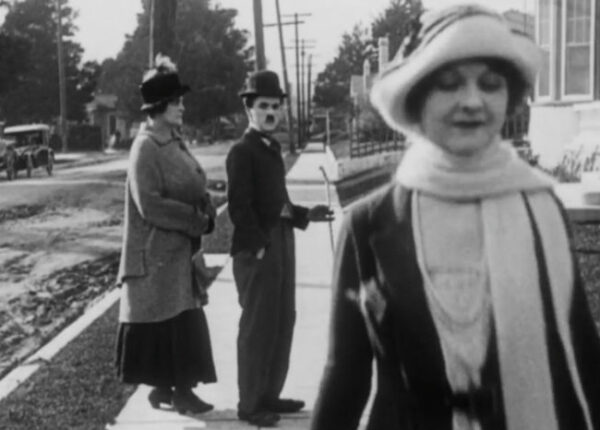 Мем «Неверный парень» появился 96 лет назад, и в нем есть Чарли Чаплин!