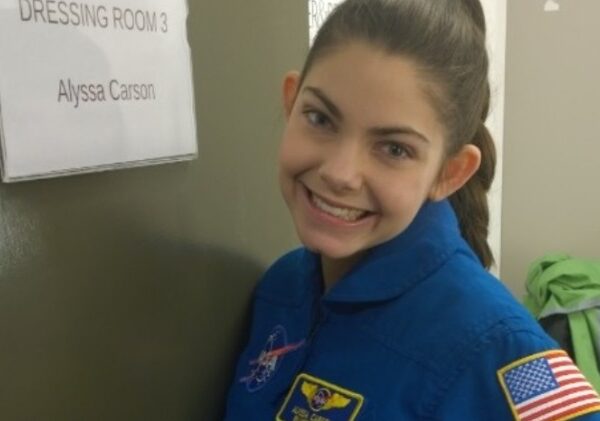 Американская Гаечка 14 лет из своих 17 готовится к полету на Марс. И она полетит