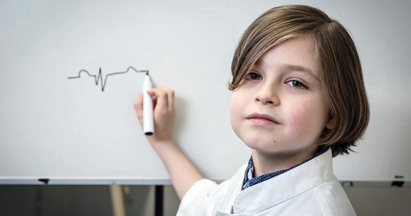 Юный гений: 8-летний мальчик из Бельгии поступает в университет