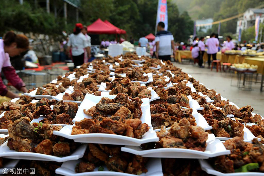 Фотография: Чудеса китайского фаст-фуда: как накормить 20 тысяч человек за пару часов №5 - BigPicture.ru
