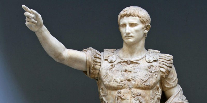«В Древнем Риме секса нет!», как раньше боролись за нравственность