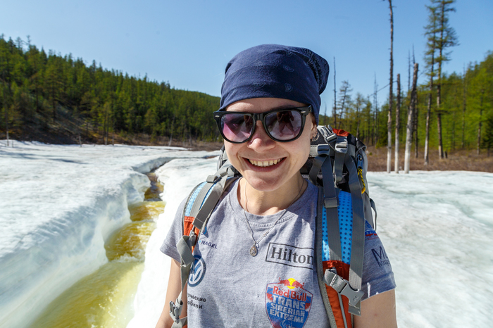 Фотография: Увидев это, вы захотите в Якутию: прогулка по льду жарким летом №15 - BigPicture.ru