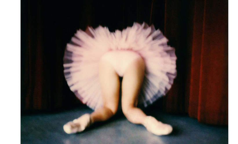 Фотография: Дерзкие, изящные, нежные: фотограф показала мир балерин №1 - BigPicture.ru