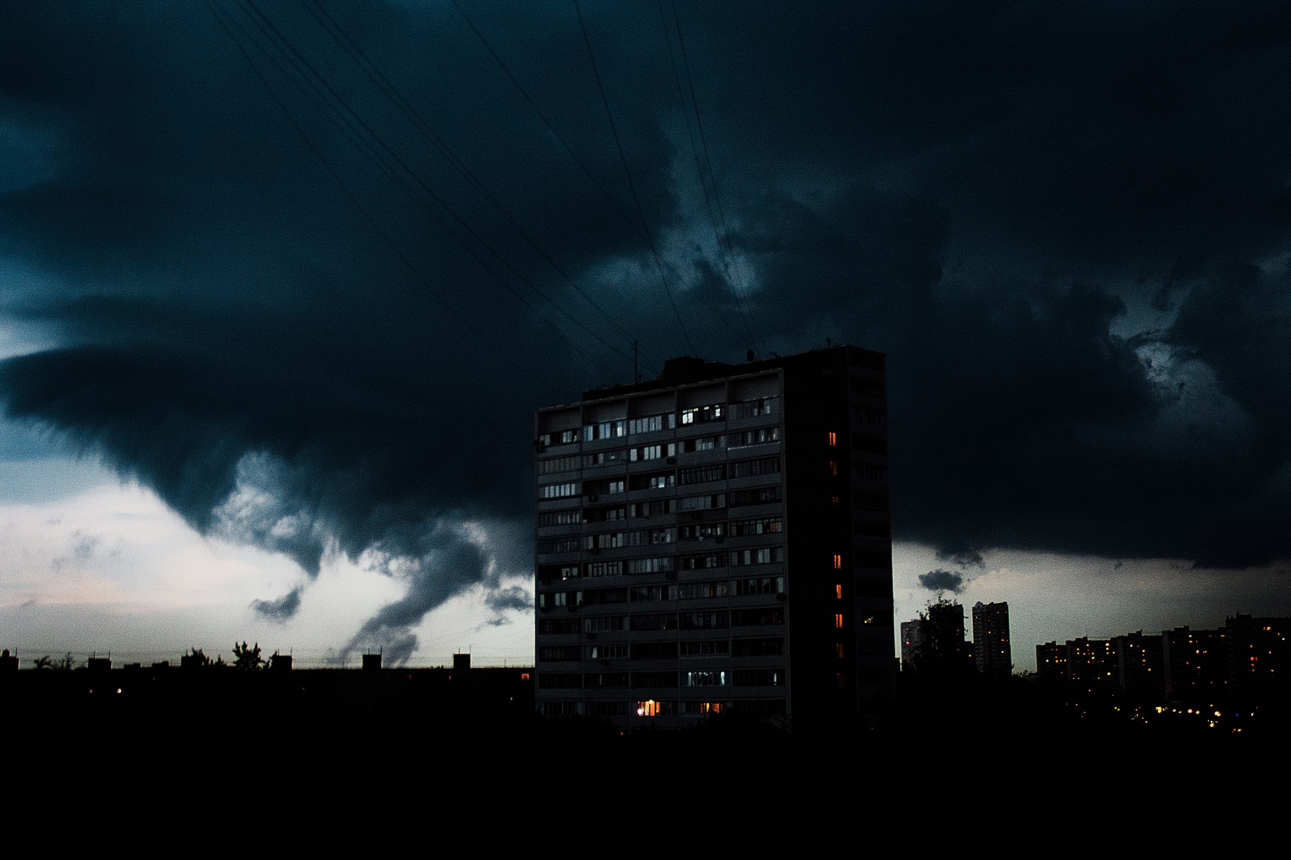 Фотография: Неоновая киберпанк-фантазия: окраины Москвы, какими вы их никогда не видели №14 - BigPicture.ru