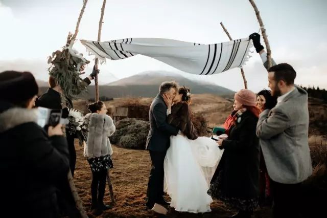 Фотография: Выбраны 50 лучших свадебных фотографий за 2018 год №30 - BigPicture.ru