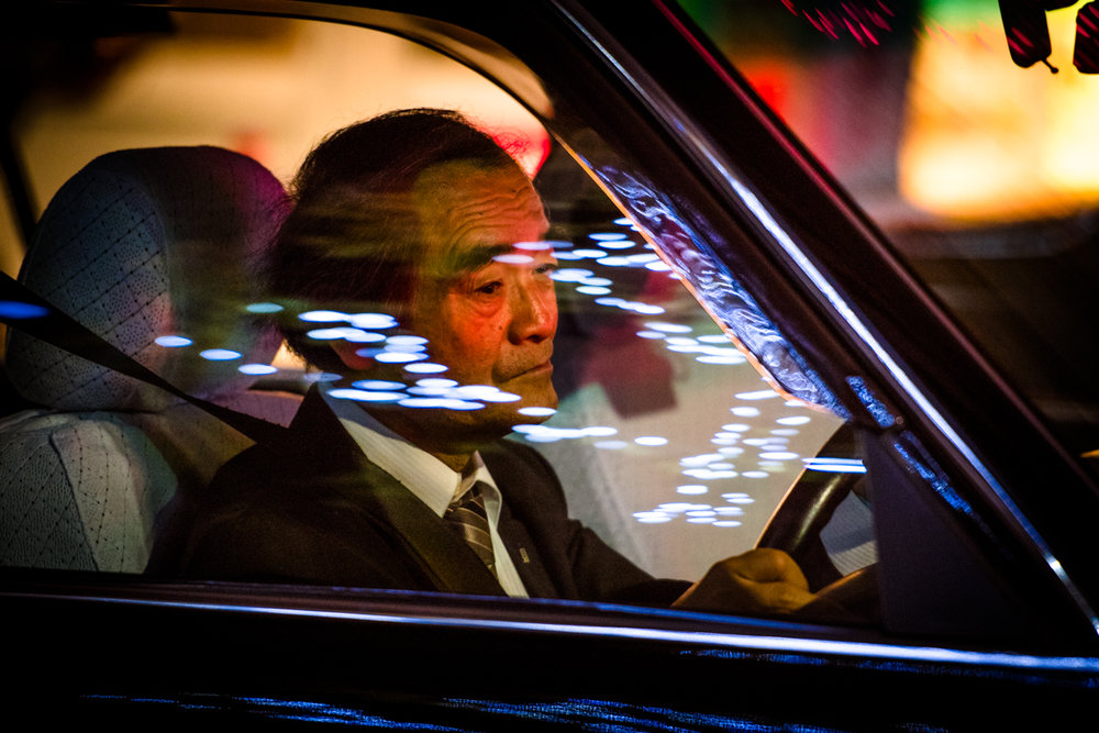 Фотография: Мир идеальных ночных таксистов Токио №7 - BigPicture.ru
