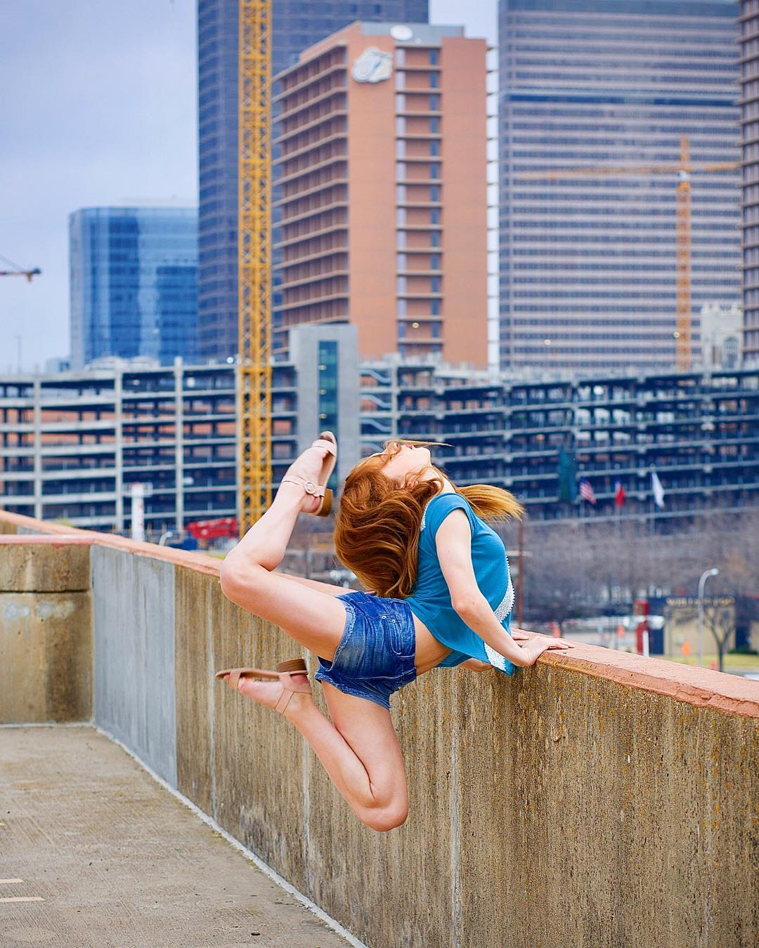 Фотография: Юные балерины на улицах Далласа №21 - BigPicture.ru