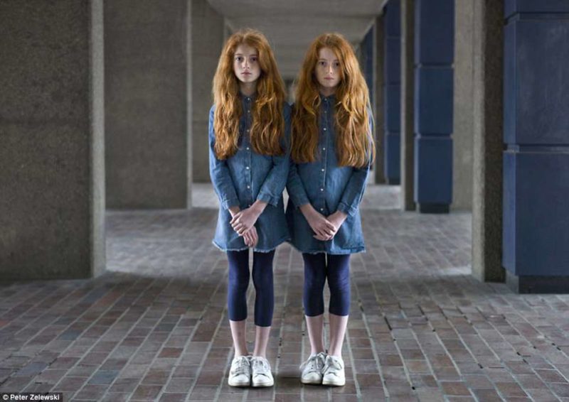 Фотография: Такие похожие, но такие разные: 20 невероятных портретов близнецов №21 - BigPicture.ru