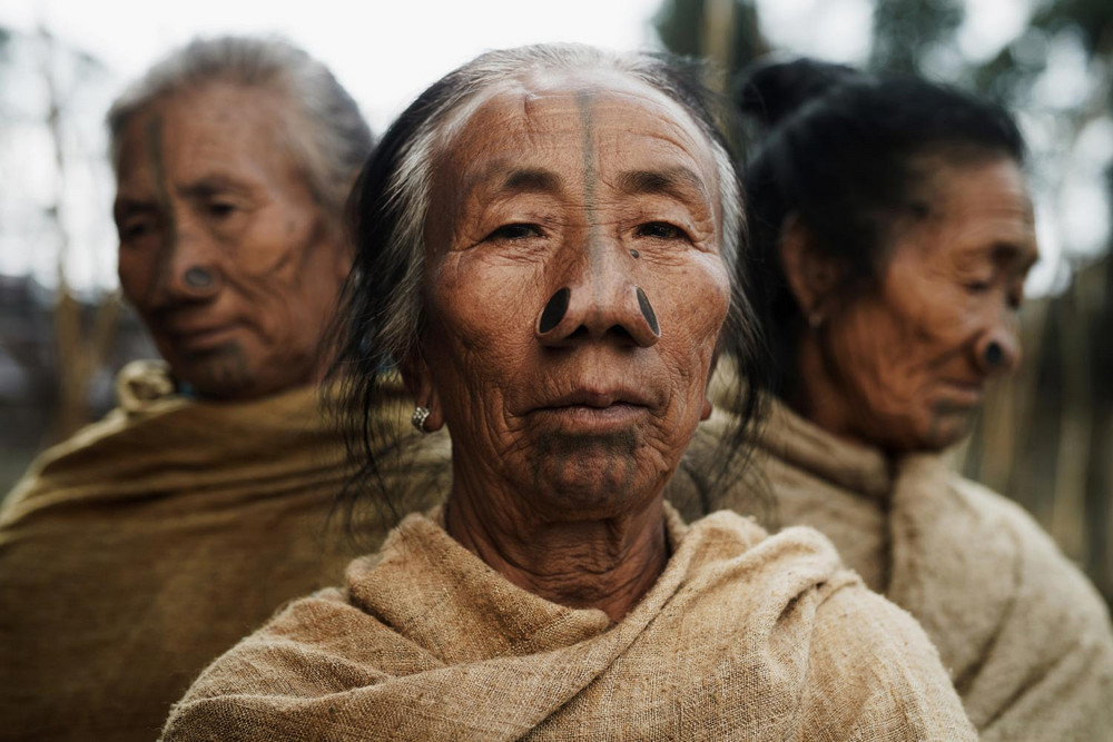 Фотография: Исчезнут в ближайшие 100 лет: фотограф показал племена на грани вымирания №34 - BigPicture.ru