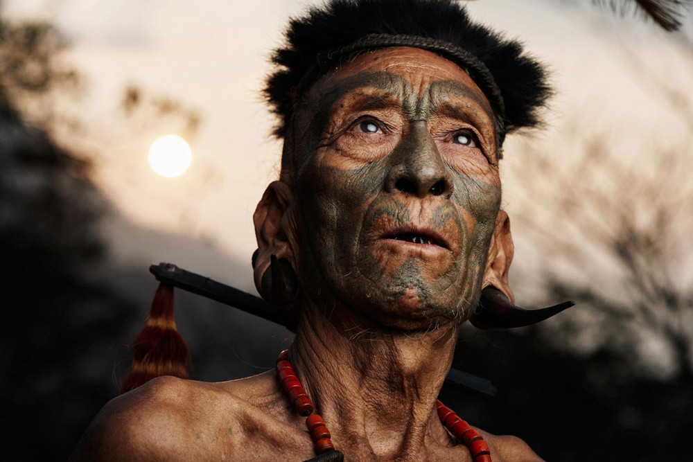 Фотография: Исчезнут в ближайшие 100 лет: фотограф показал племена на грани вымирания №18 - BigPicture.ru