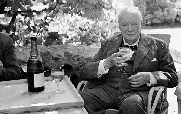 Фотография: Фуа-гра, устрицы, коньяки, сигары: чем баловал себя Уинстон Черчилль во время войны №7 - BigPicture.ru