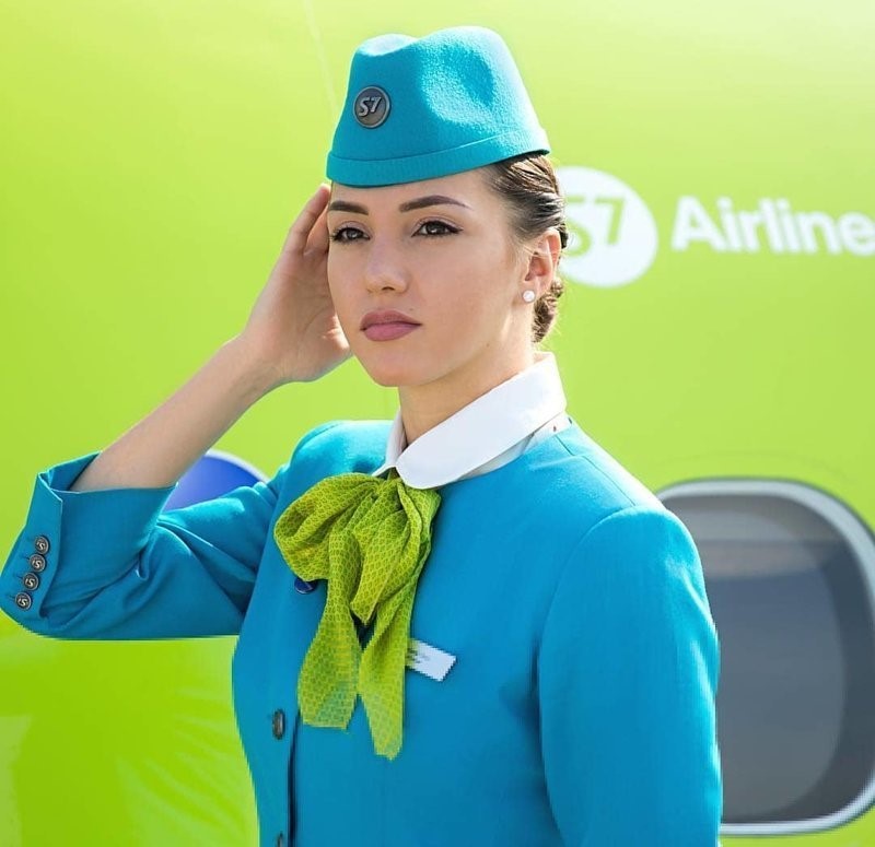 Фотография: Самые красивые стюардессы авиакомпаний России №5 - BigPicture.ru
