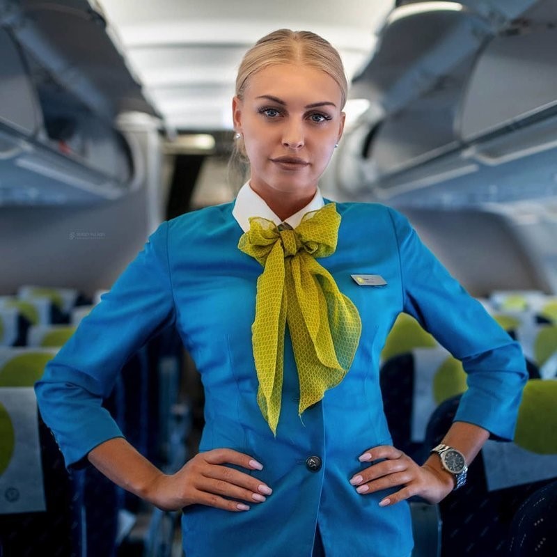 Фотография: Самые красивые стюардессы авиакомпаний России №6 - BigPicture.ru
