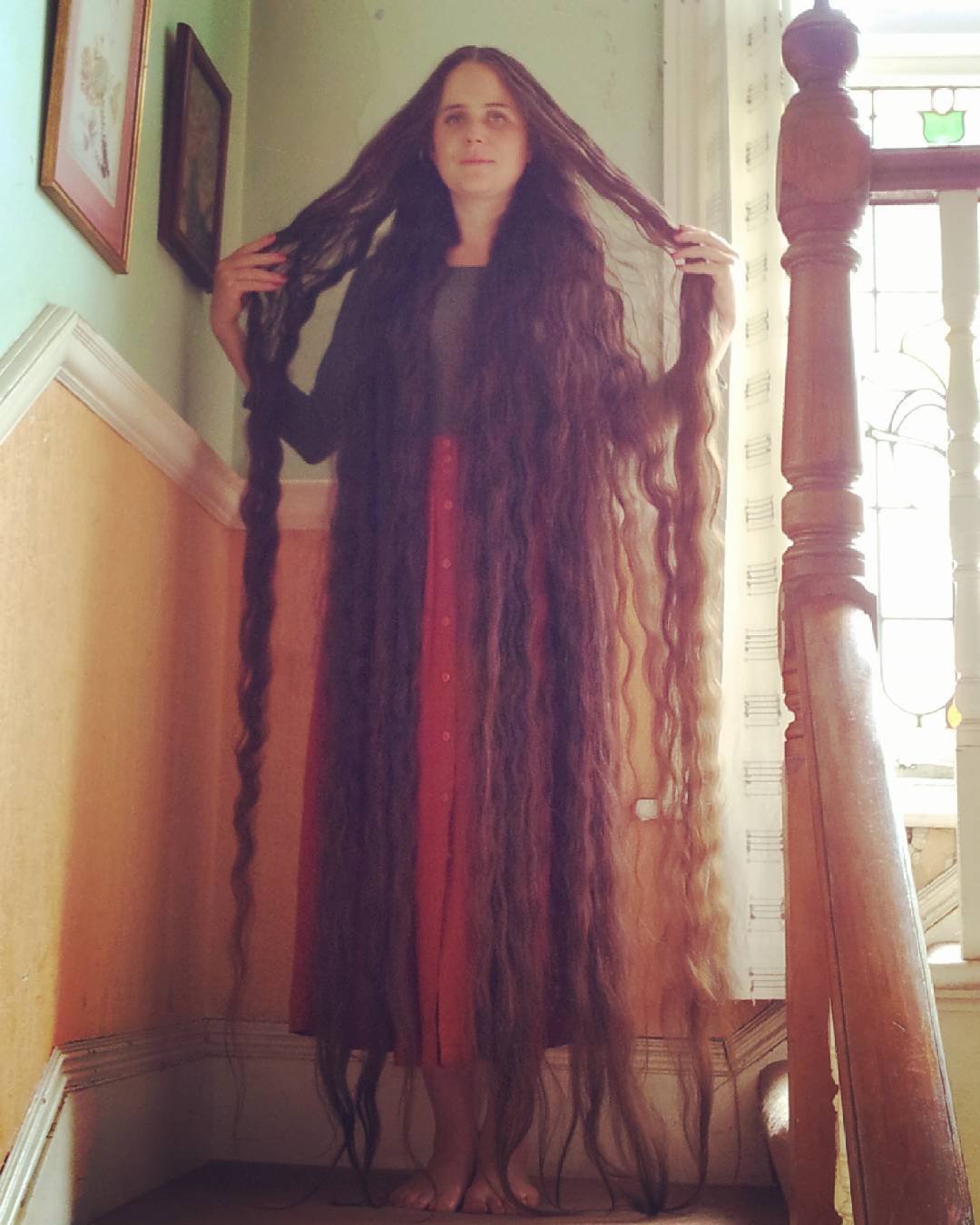 Фотография: Британская Рапунцель уже 20 лет не моет голову, и ее косы замечательно выглядят №9 - BigPicture.ru