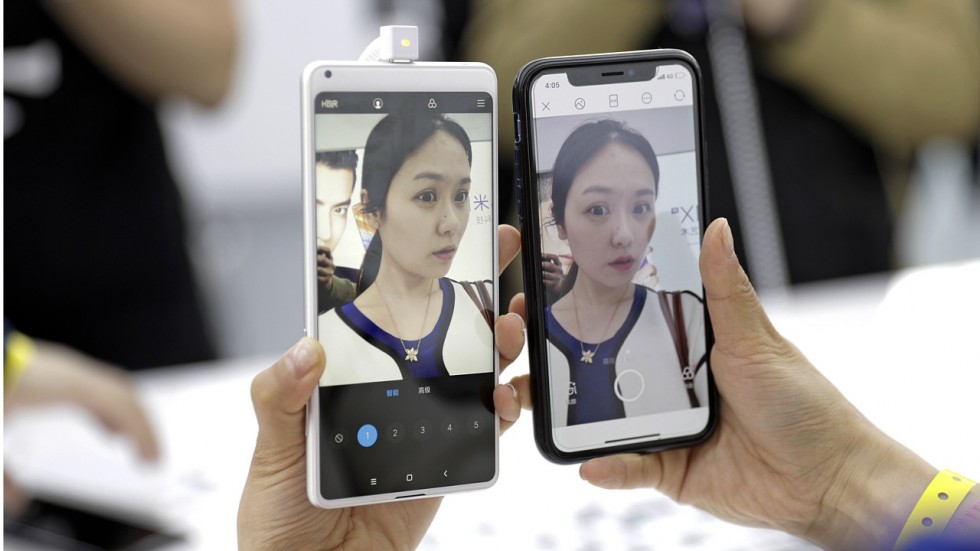 Фотография: Богатые выбирают Huawei, бедные — iPhone, или Как выглядит роскошь по-китайски №4 - BigPicture.ru